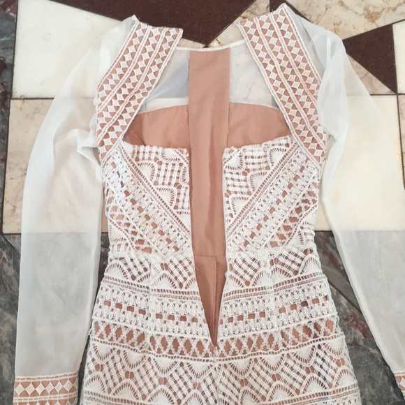 Adelyn Rae white lace romper size small - Picture 6 of 6